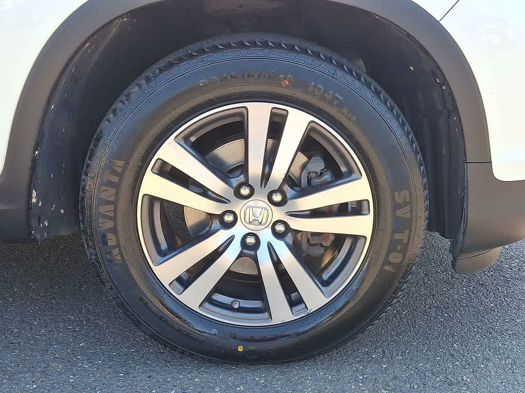 Thumbnail: 2017 Honda Pilot - 26