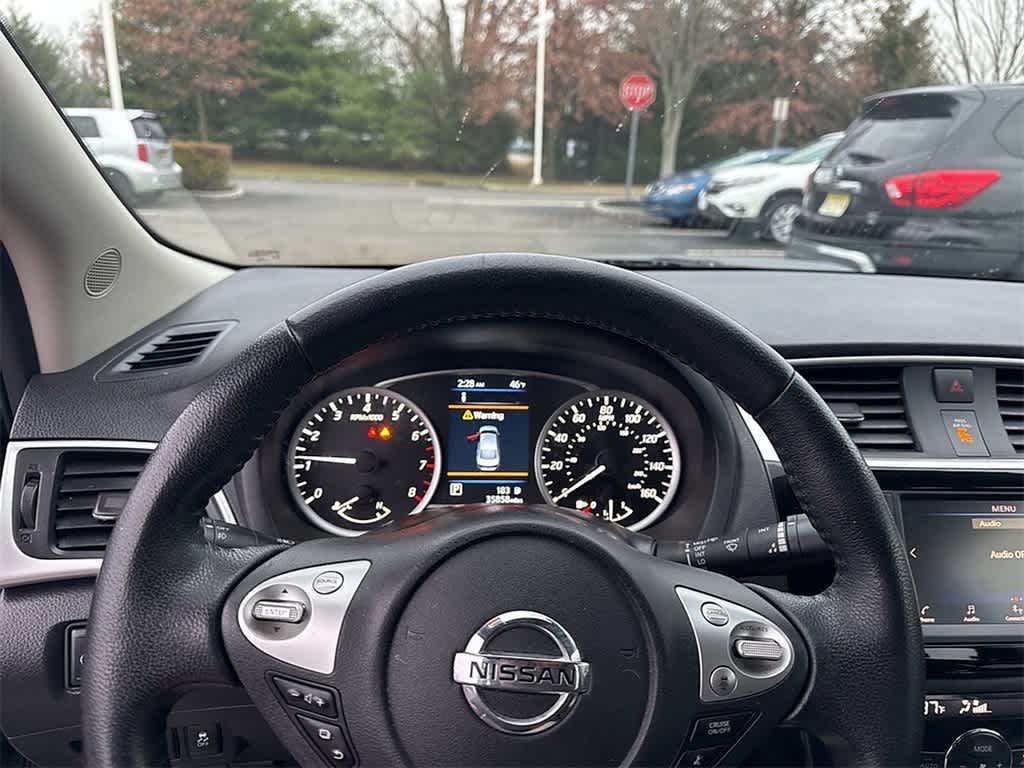 Thumbnail: 2019 Nissan Sentra - 19