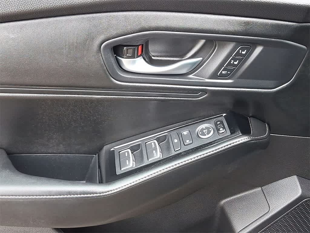 Thumbnail: 2025 Honda Accord - 10