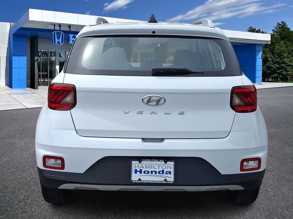 Thumbnail: 2020 Hyundai Venue - 23