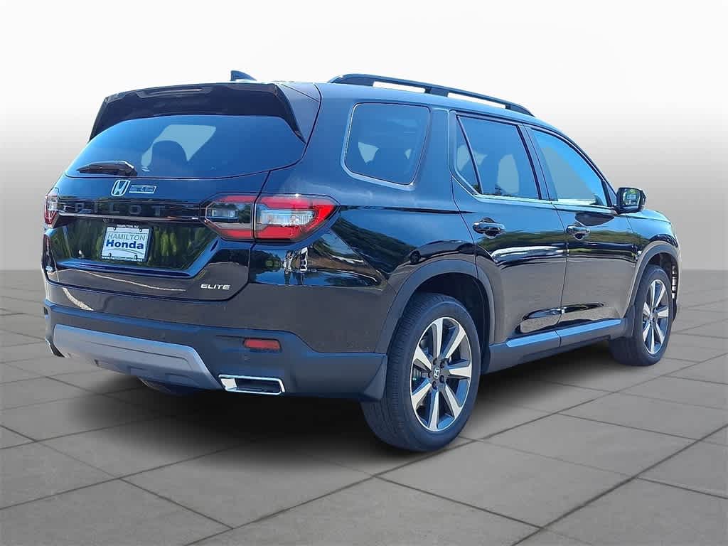 Thumbnail: 2025 Honda Pilot - 5