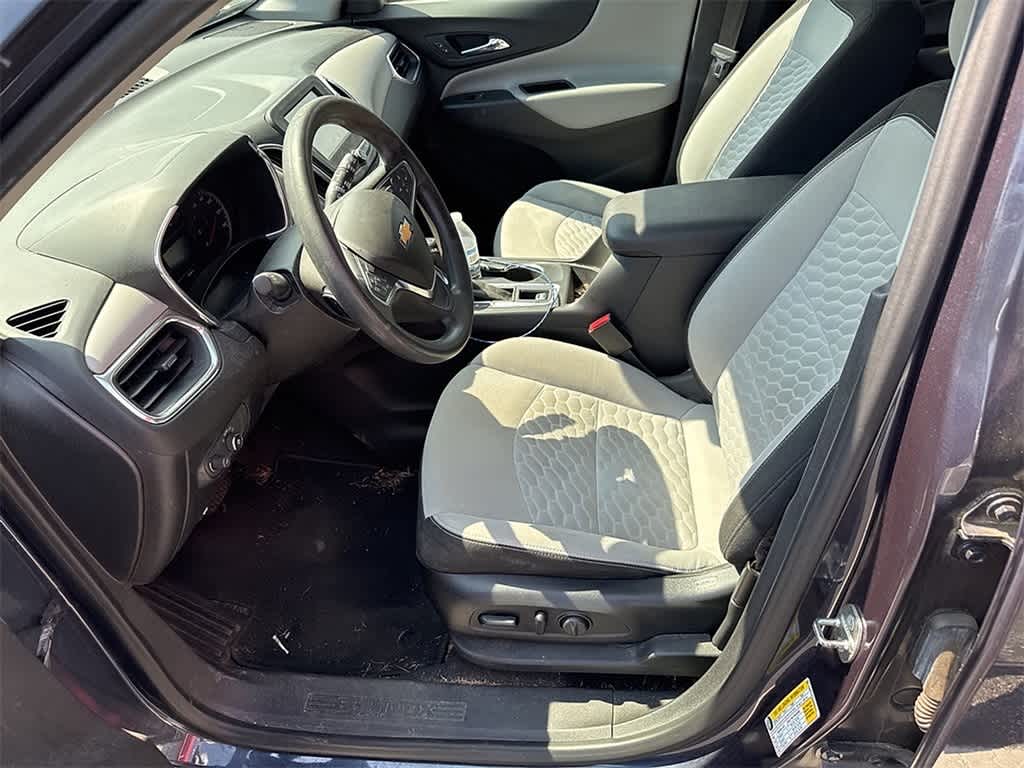 Thumbnail: 2018 Chevrolet Equinox - 8