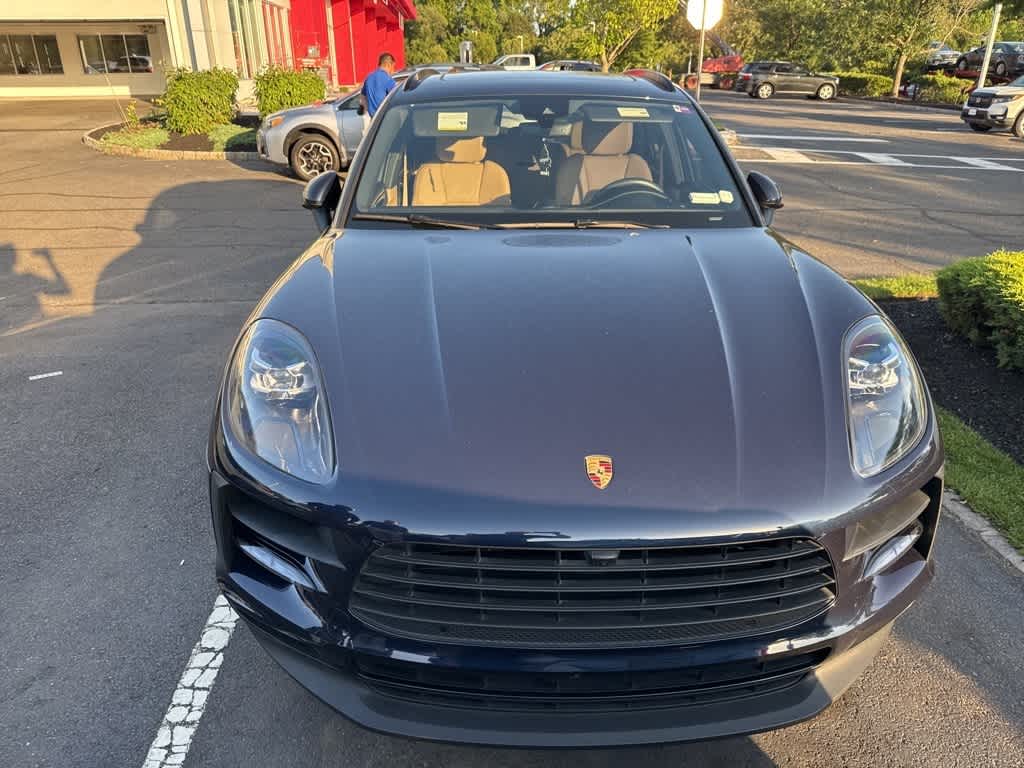 Thumbnail: 2021 Porsche Macan - 2