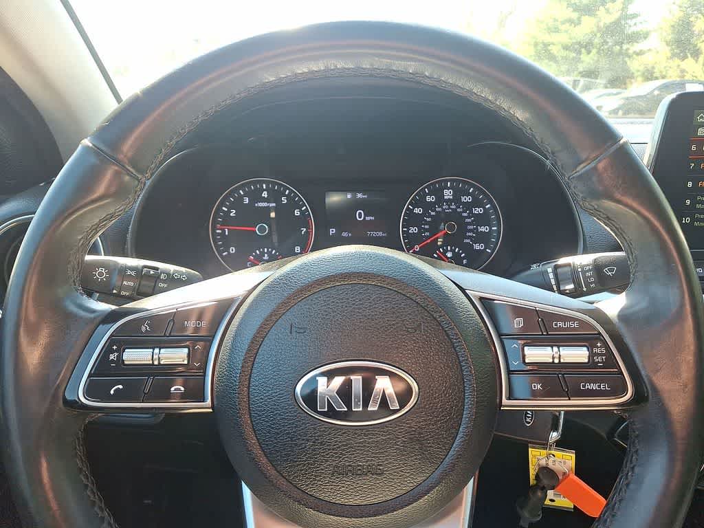 Thumbnail: 2019 Kia Forte - 16