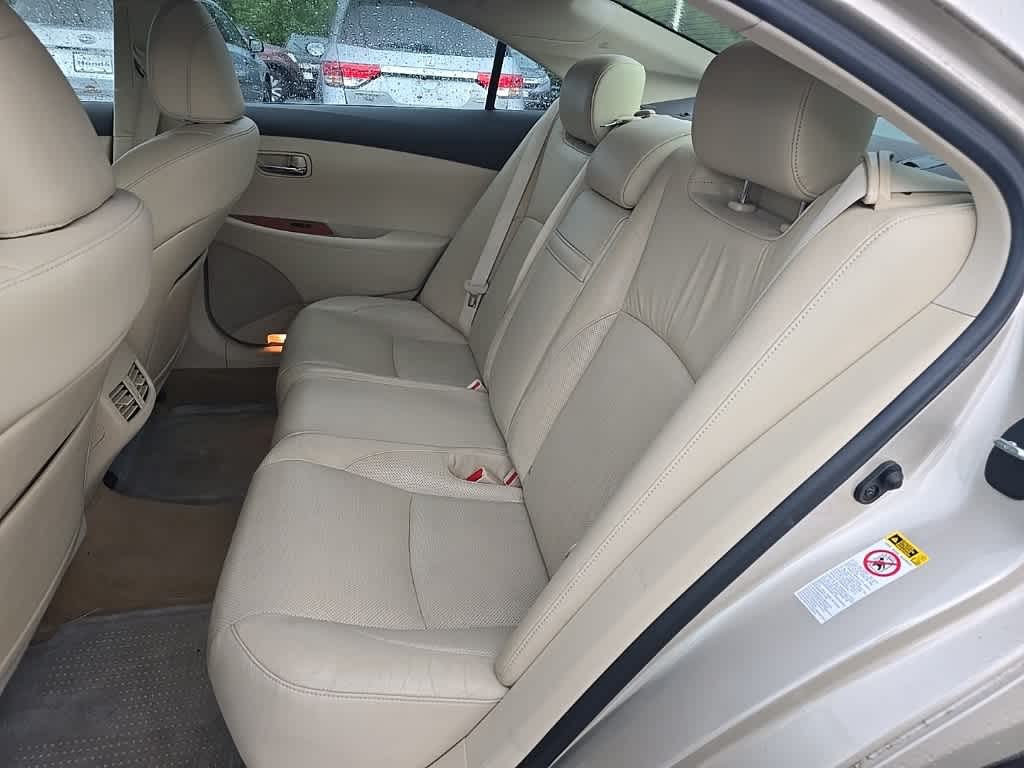 Thumbnail: 2011 Lexus ES - 7