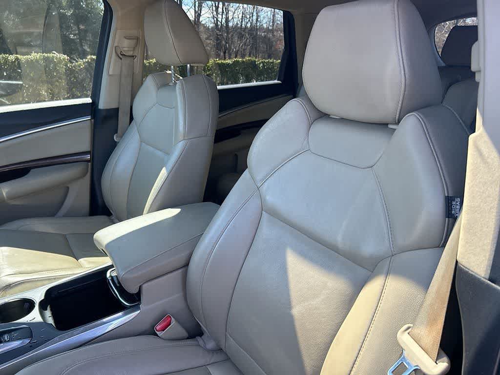 Thumbnail: 2018 Acura MDX - 17