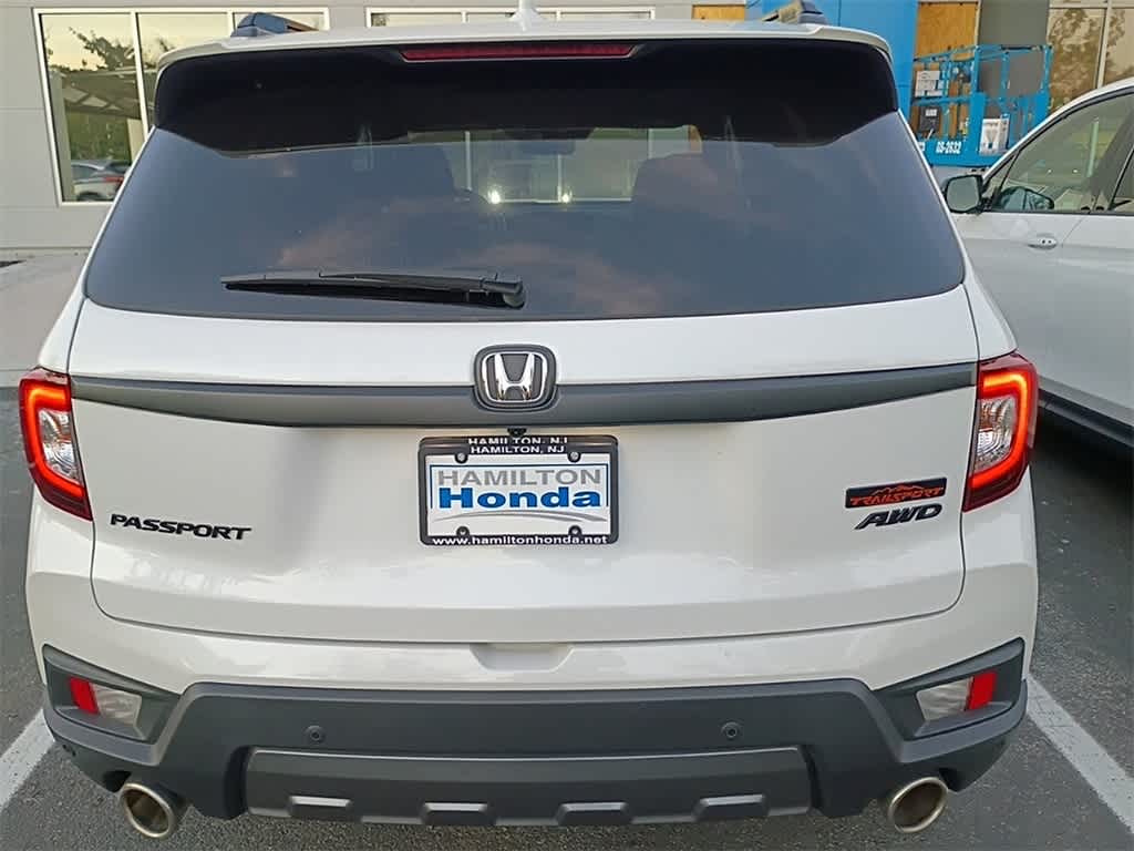 Thumbnail: 2022 Honda Passport - 5
