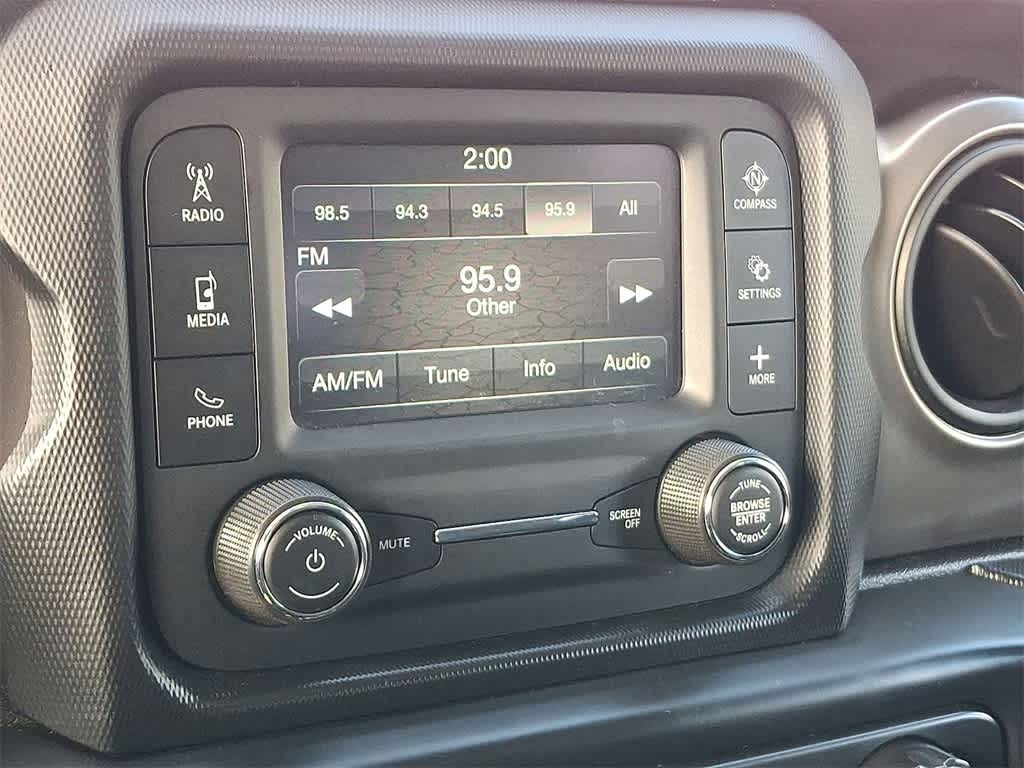 Thumbnail: 2018 Jeep Wrangler - 13