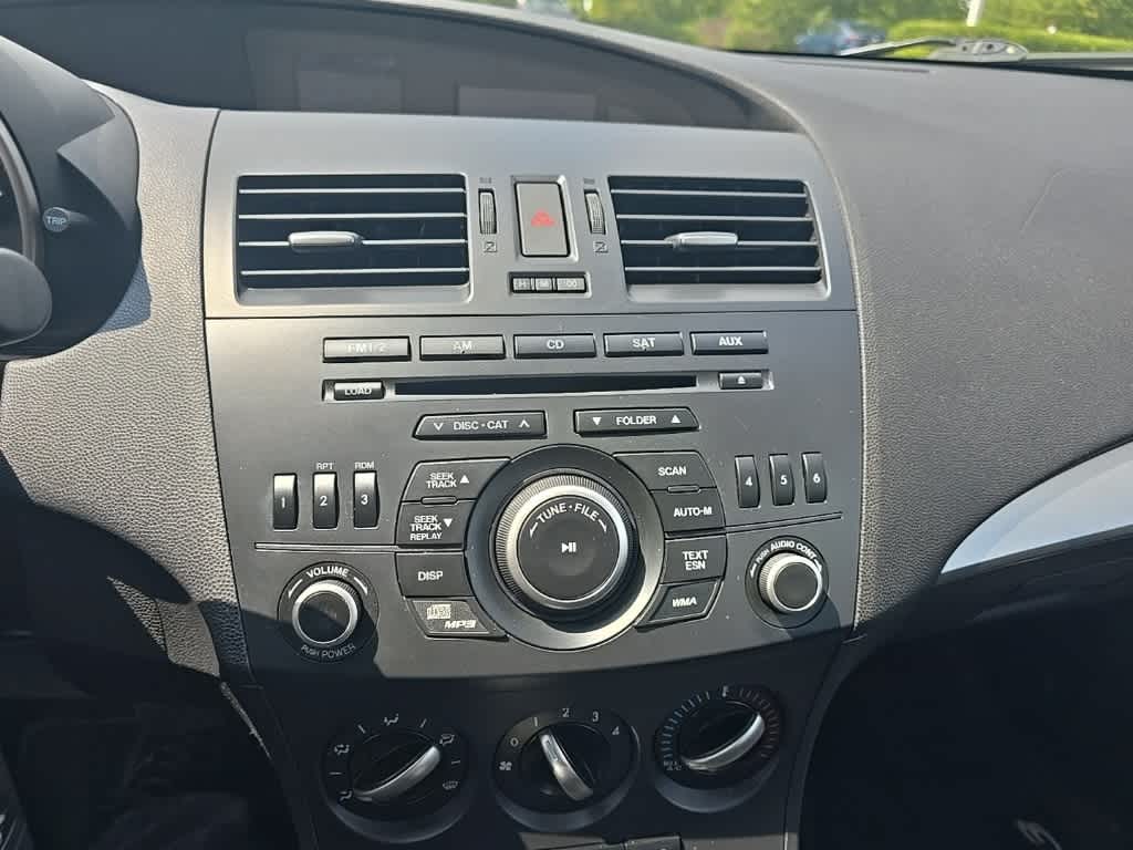 Thumbnail: 2012 Mazda Mazda3 - 9
