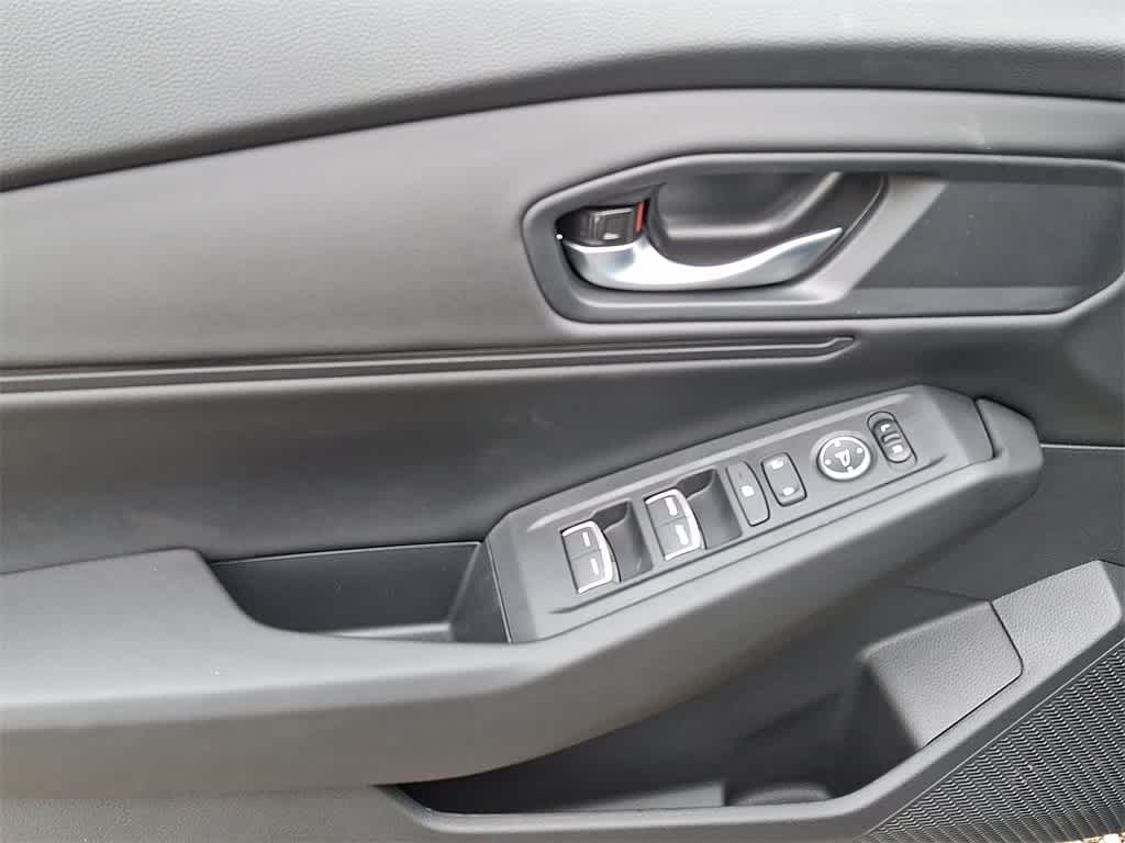 Thumbnail: 2025 Honda Accord - 10
