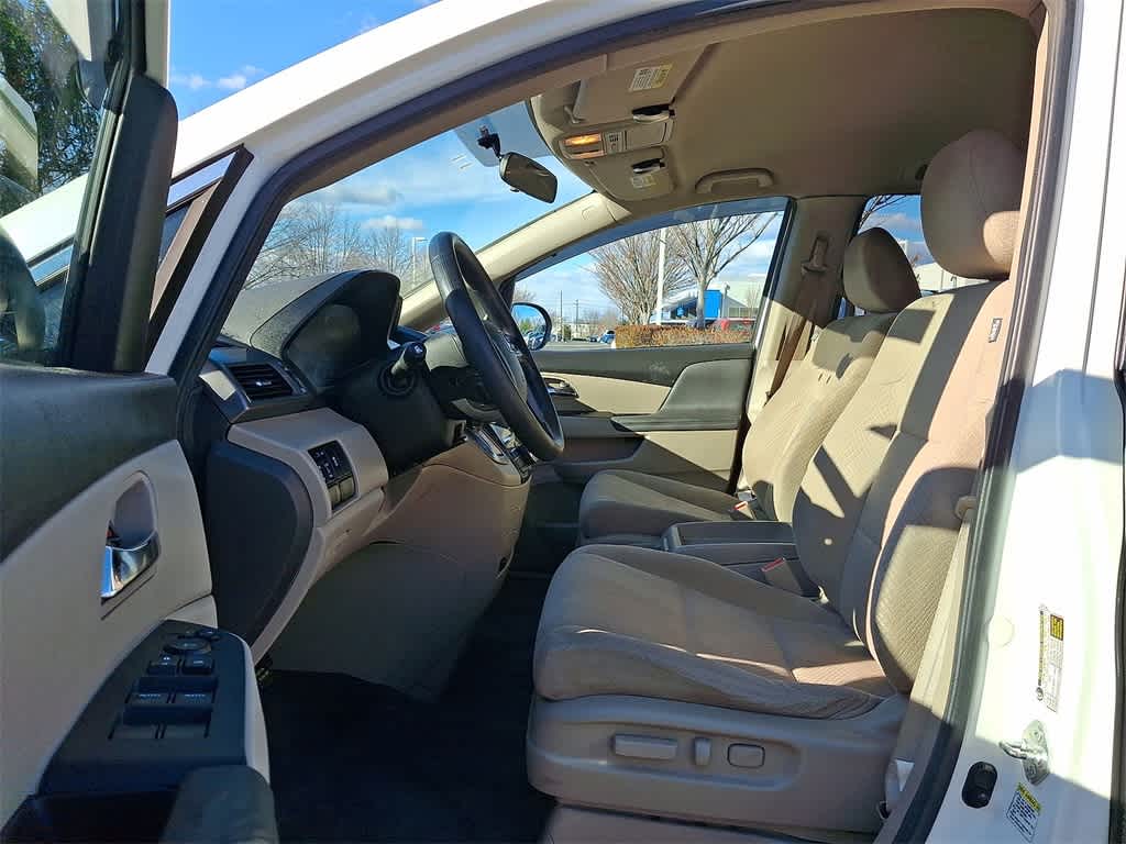 Thumbnail: 2014 Honda Odyssey - 11