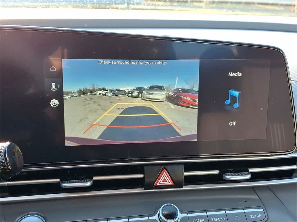 Thumbnail: 2023 Hyundai Elantra - 15