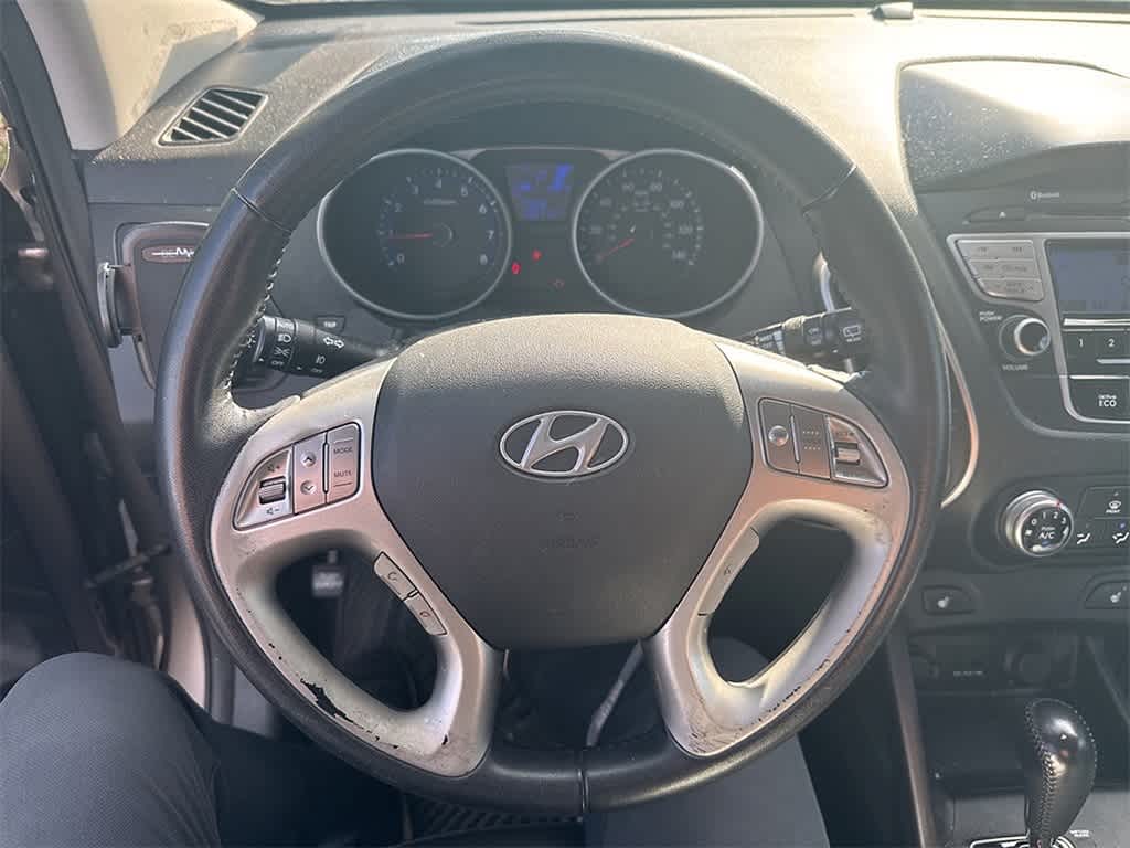 Thumbnail: 2013 Hyundai Tucson - 9
