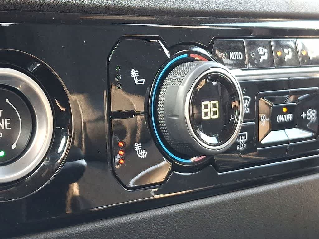 Thumbnail: 2023 Chevrolet Silverado 1500 - 19