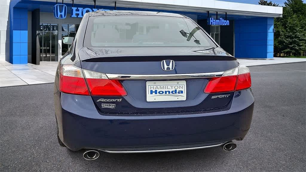 Thumbnail: 2015 Honda Accord - 7