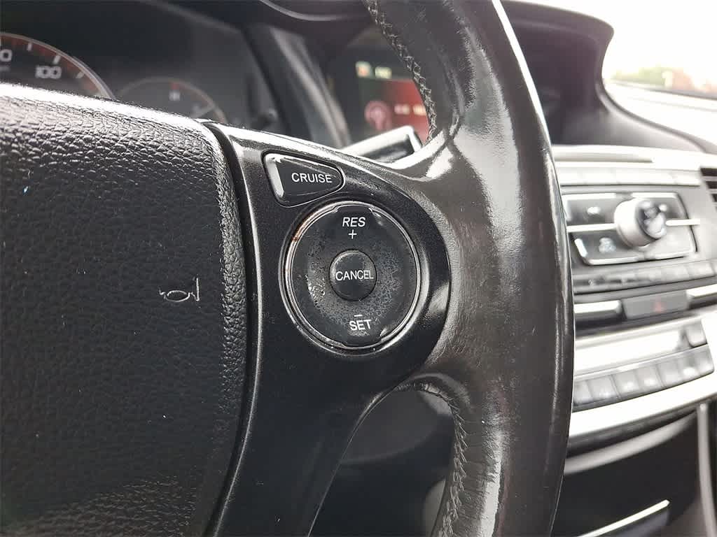 Thumbnail: 2013 Honda Accord - 18