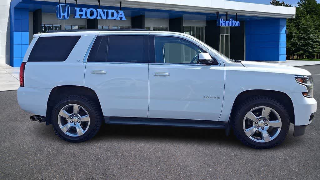 Thumbnail: 2017 Chevrolet Tahoe - 9