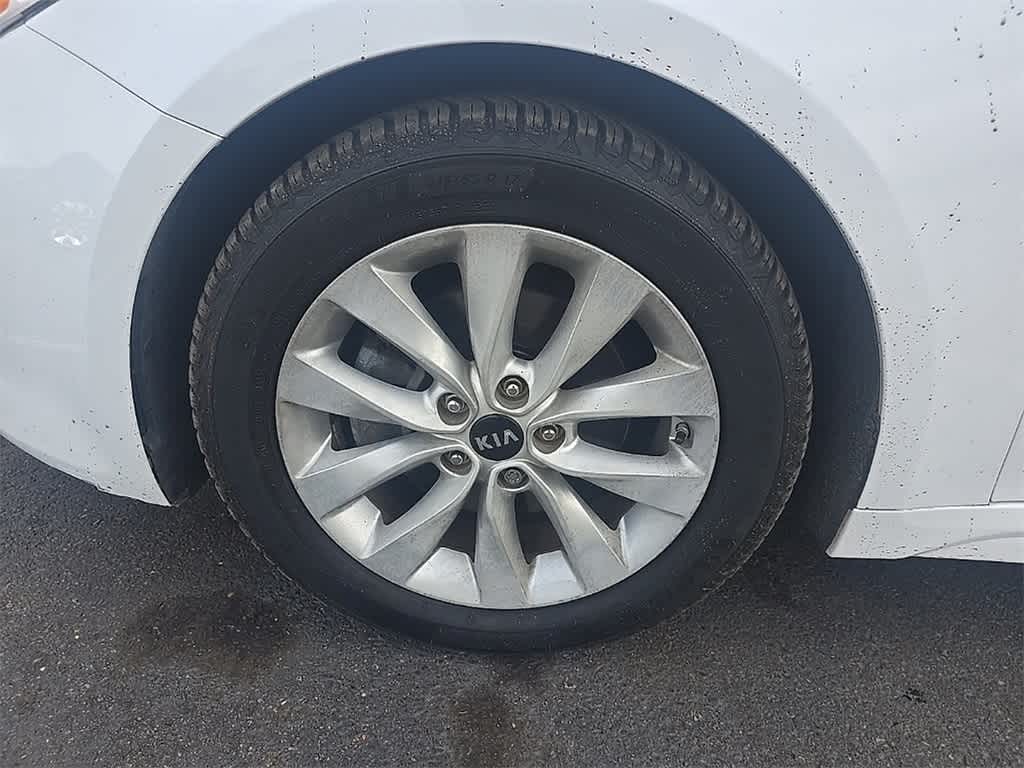 Thumbnail: 2017 Kia Optima - 8