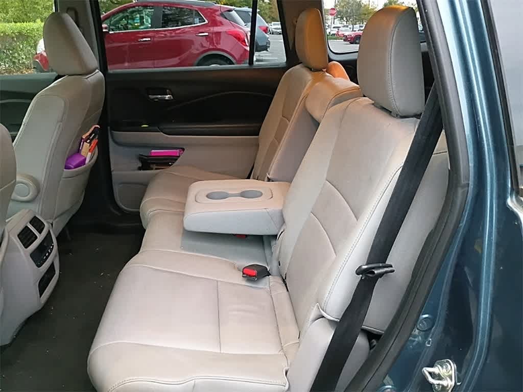 Thumbnail: 2016 Honda Pilot - 7