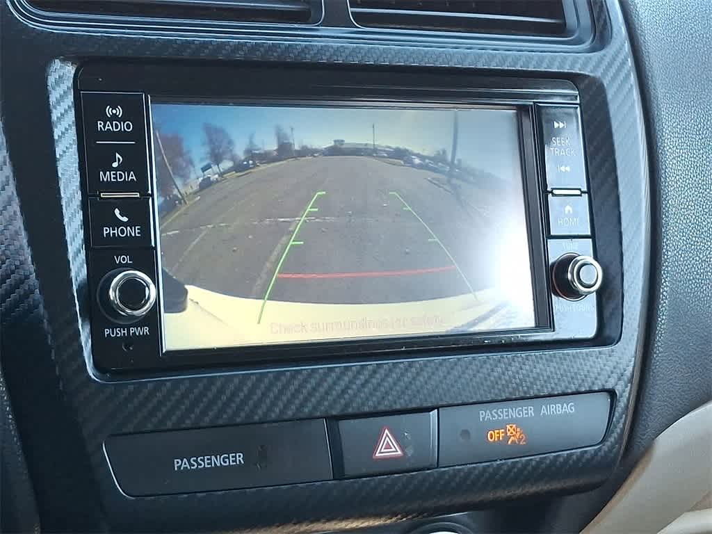 Thumbnail: 2021 Mitsubishi Outlander Sport - 15