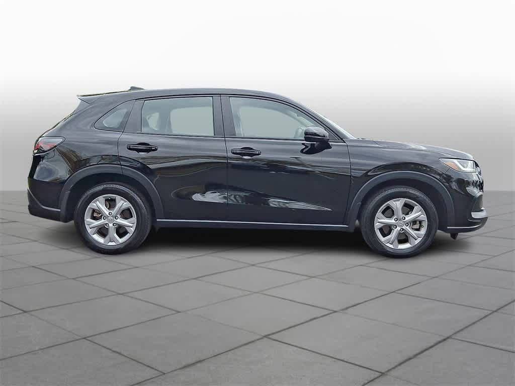 Thumbnail: 2023 Honda HR-V - 17