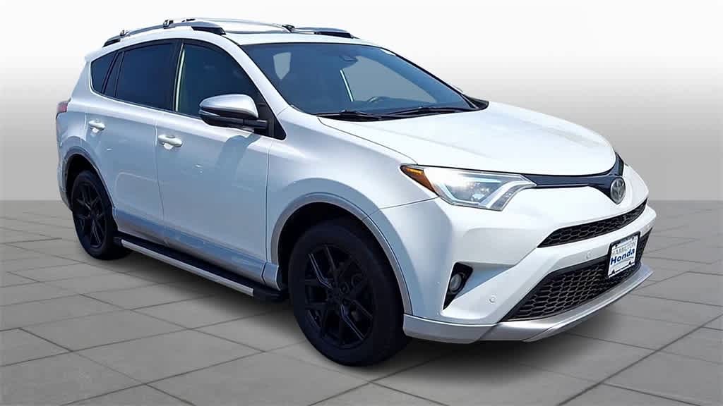 Thumbnail: 2016 Toyota RAV4 - 2