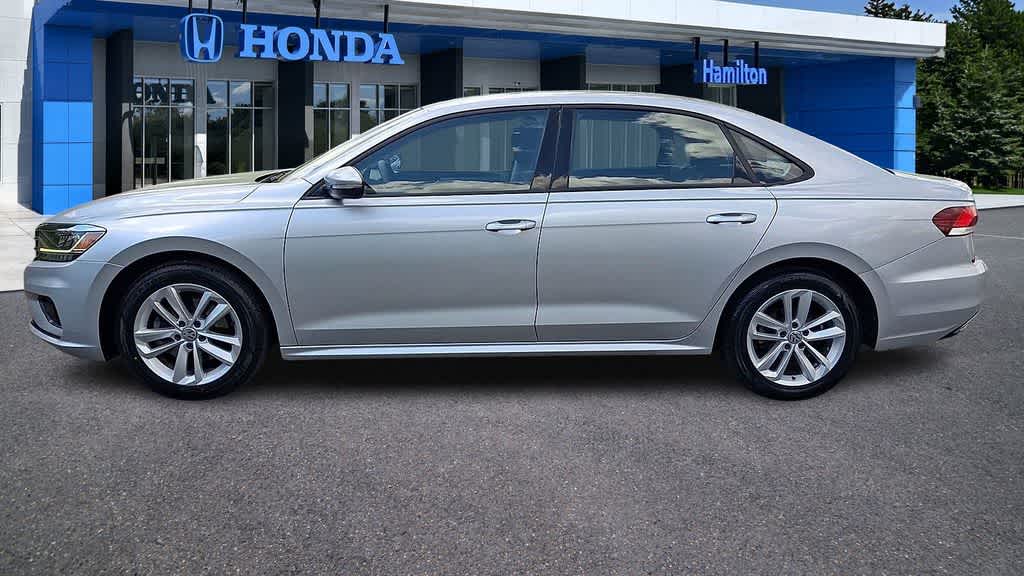 Thumbnail: 2020 Volkswagen Passat - 5