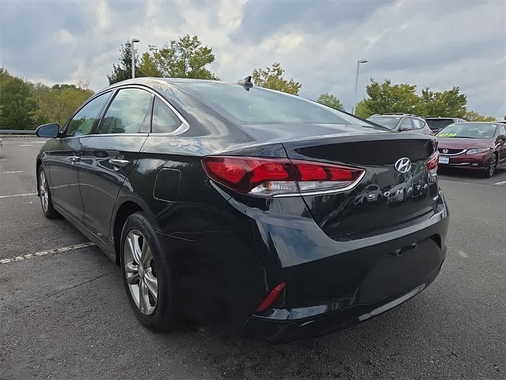 Thumbnail: 2019 Hyundai Sonata - 6