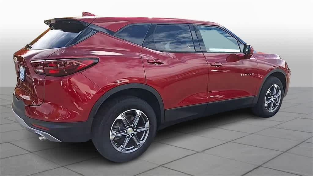 Thumbnail: 2025 Chevrolet Blazer - 8