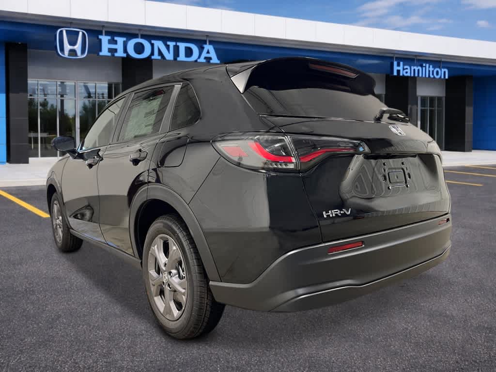 Thumbnail: 2027 Honda HR-V - 3