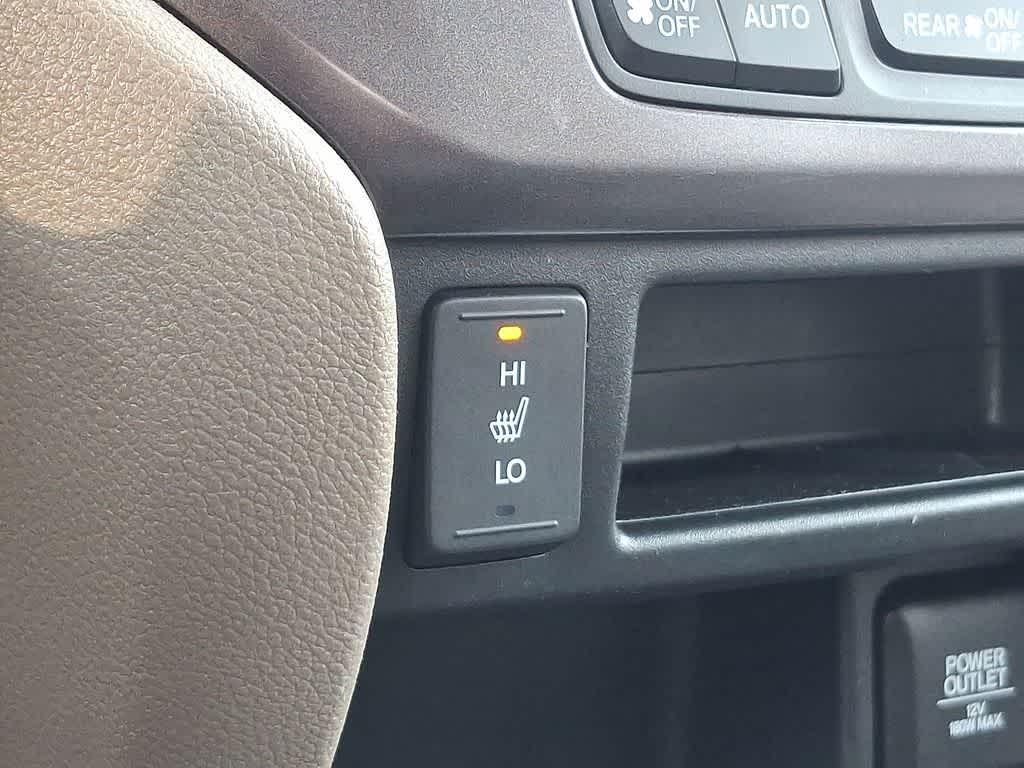 Thumbnail: 2017 Honda Pilot - 19