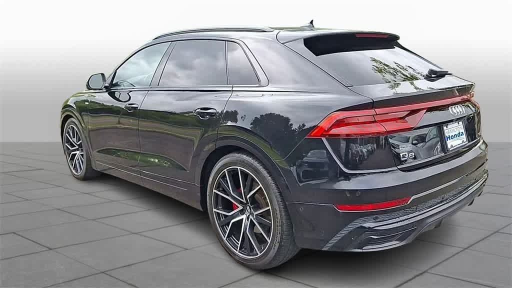 Thumbnail: 2020 Audi Q8 - 6