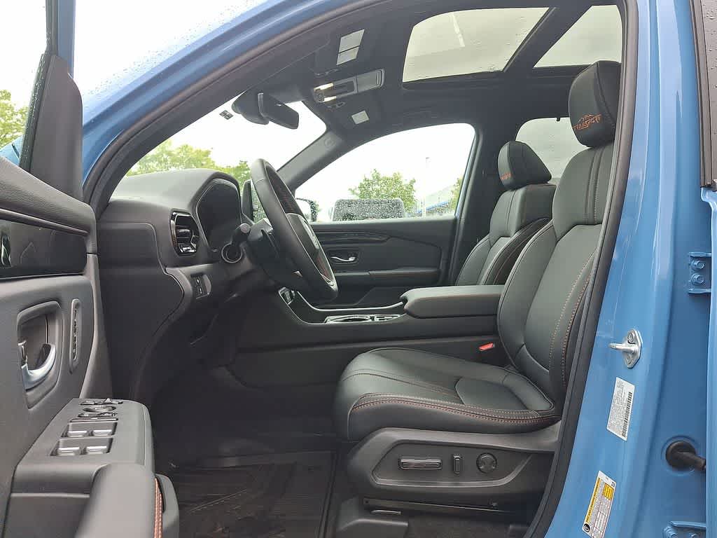 Thumbnail: 2025 Honda Pilot - 11