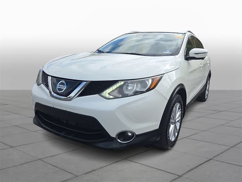 Thumbnail: 2019 Nissan Rogue Sport - 1