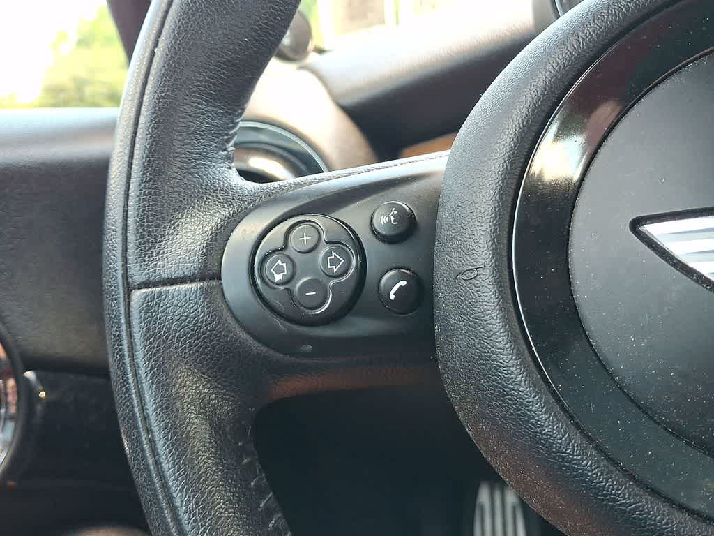 Thumbnail: 2012 MINI Cooper Hardtop - 17