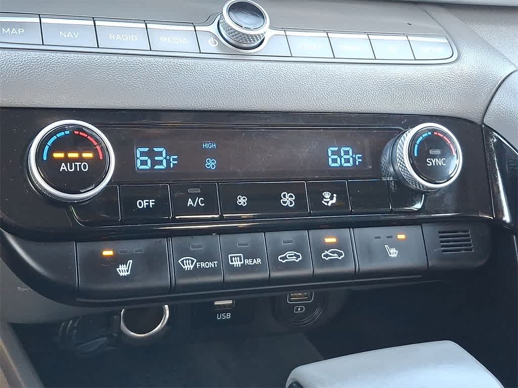 Thumbnail: 2023 Hyundai Elantra - 19