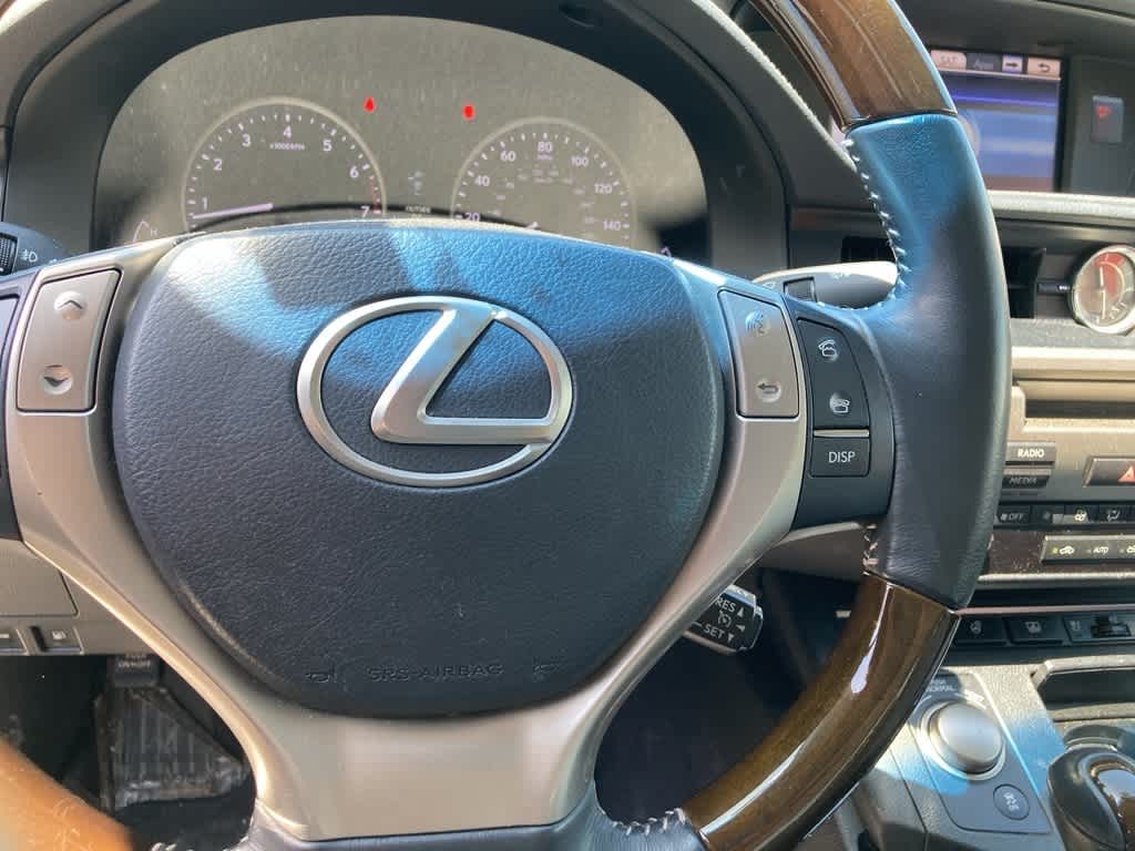 Thumbnail: 2013 Lexus ES - 10
