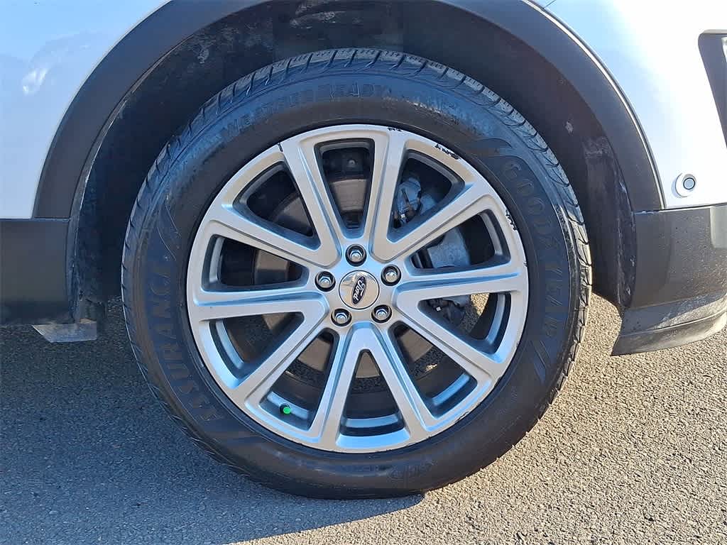 Thumbnail: 2017 Ford Explorer - 26