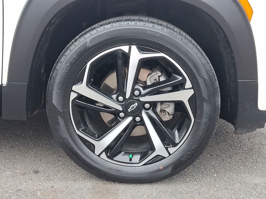 Thumbnail: 2023 Chevrolet TrailBlazer - 26