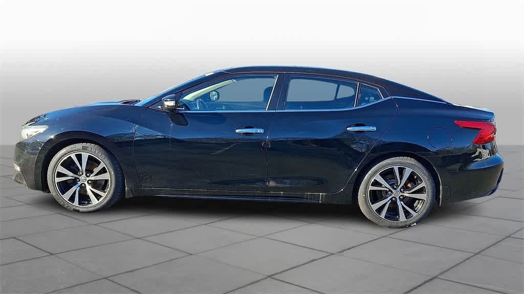 Thumbnail: 2017 Nissan Maxima - 5
