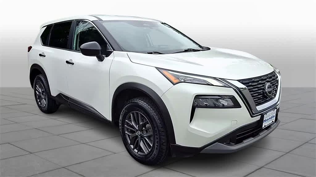 Thumbnail: 2022 Nissan Rogue - 2