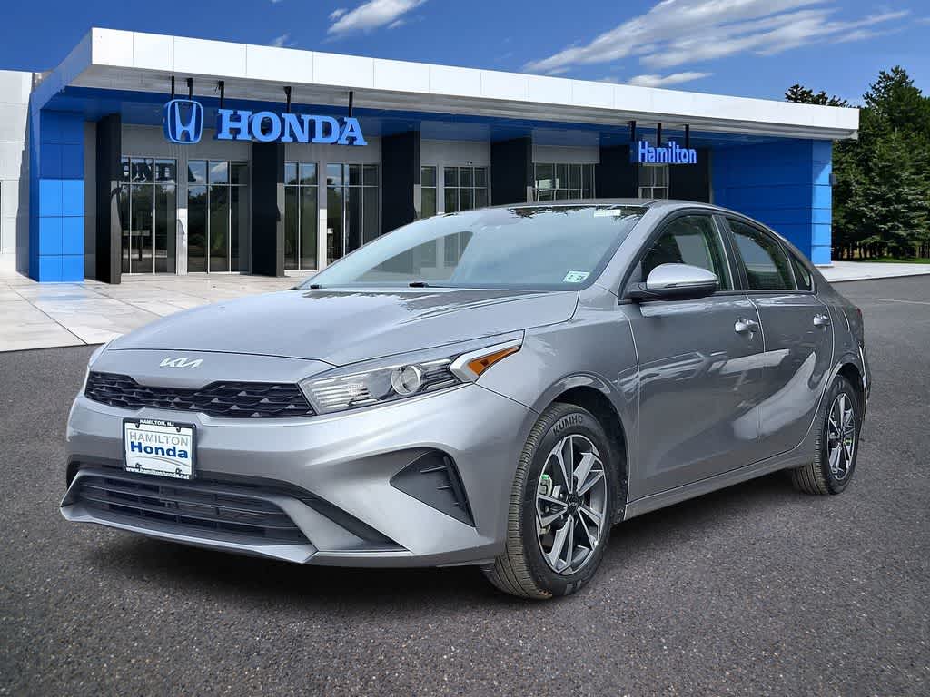 Thumbnail: 2023 Kia Forte - 1