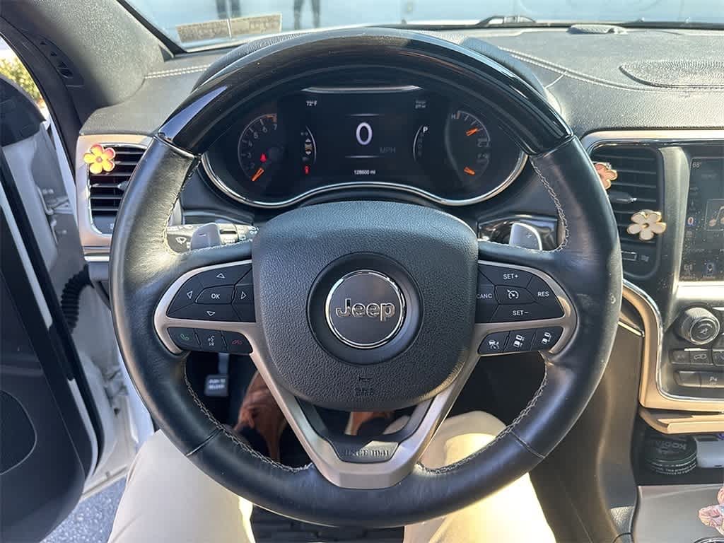 Thumbnail: 2015 Jeep Grand Cherokee - 9