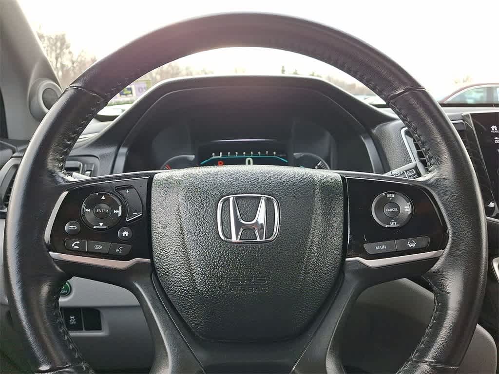 Thumbnail: 2019 Honda Pilot - 16