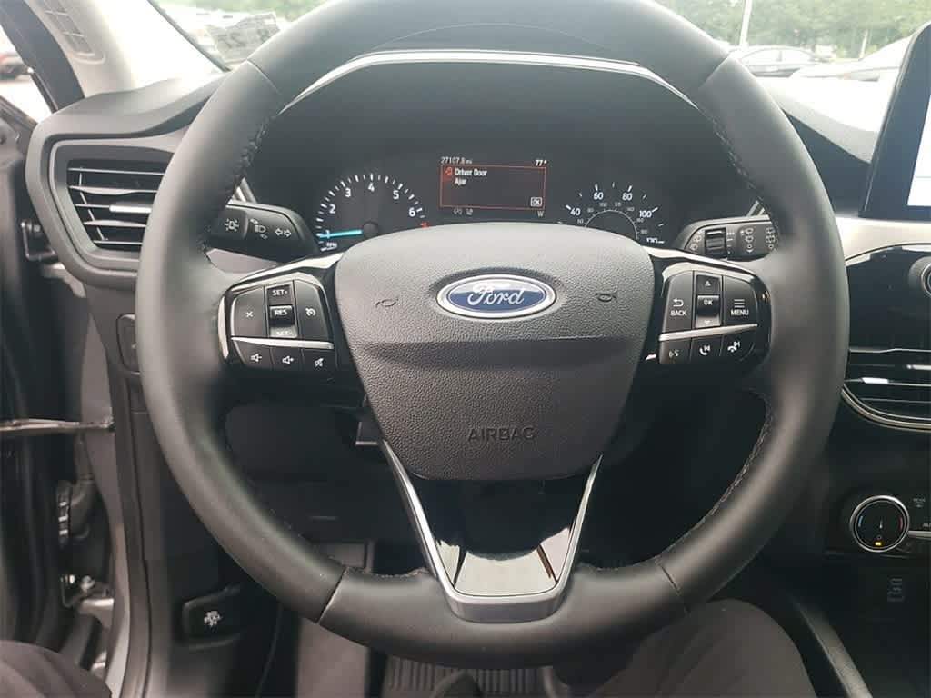 Thumbnail: 2022 Ford Escape - 14