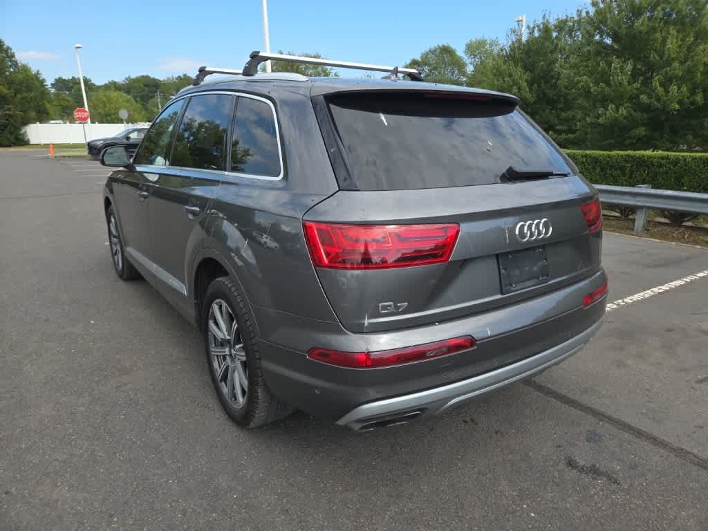 Thumbnail: 2019 Audi Q7 - 7