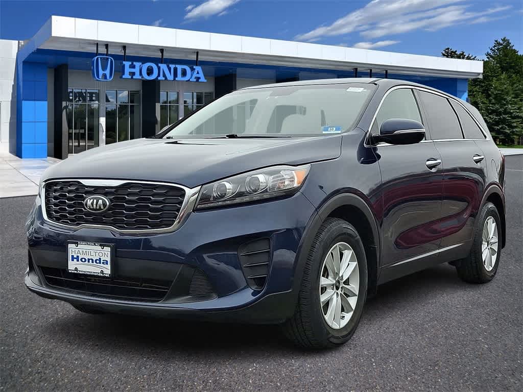 Thumbnail: 2019 Kia Sorento - 1