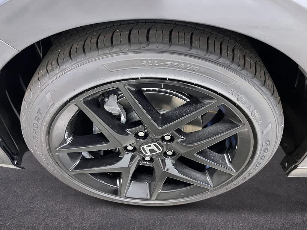 Thumbnail: 2026 Honda Civic - 11