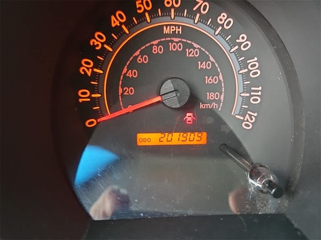 Thumbnail: 2010 Toyota Tundra - 11