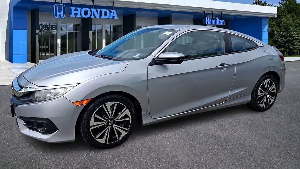 Thumbnail: 2017 Honda Civic - 4